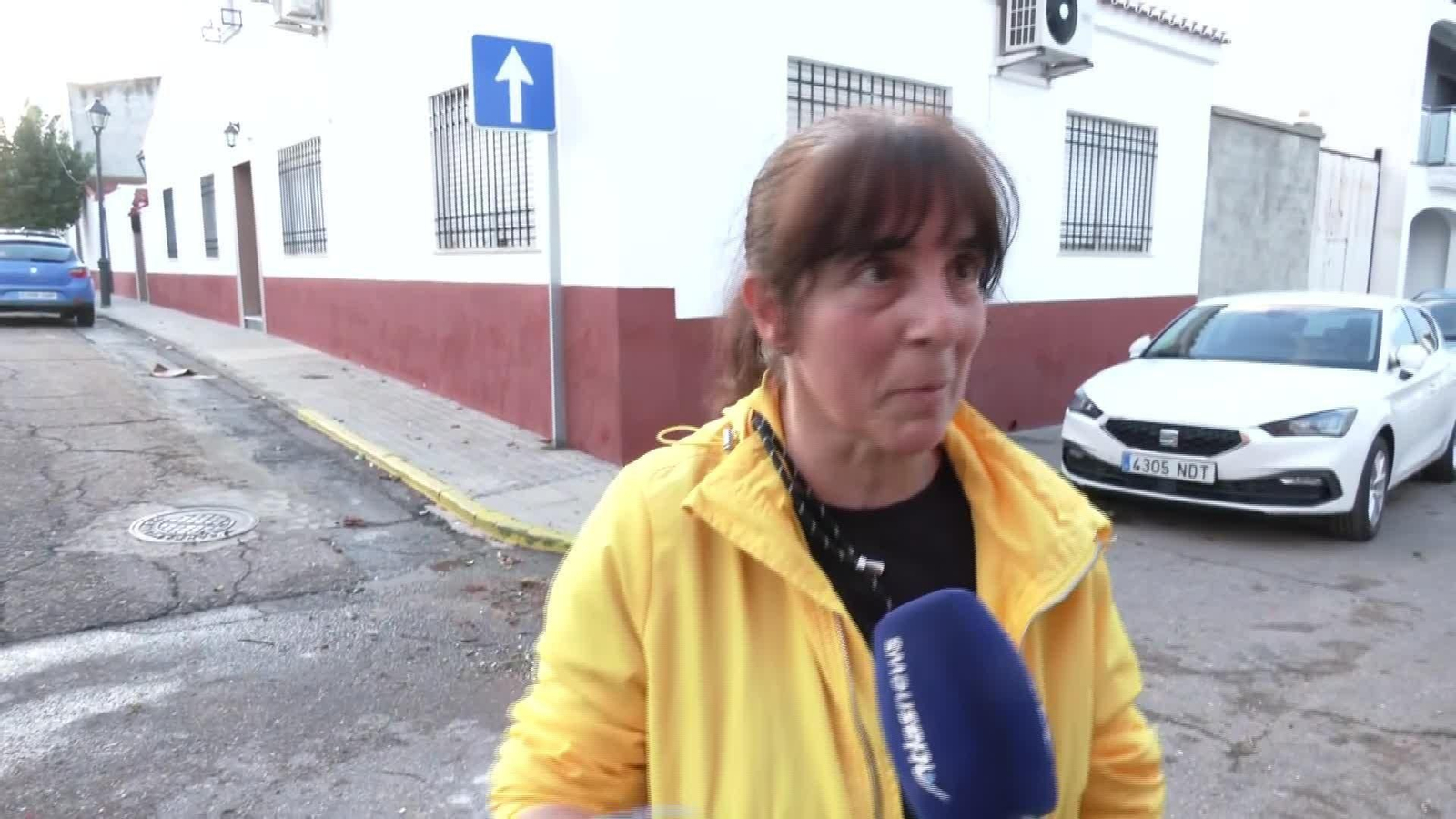 X083-BADAJOZ LLUVIAS LA ZARZA TARDE