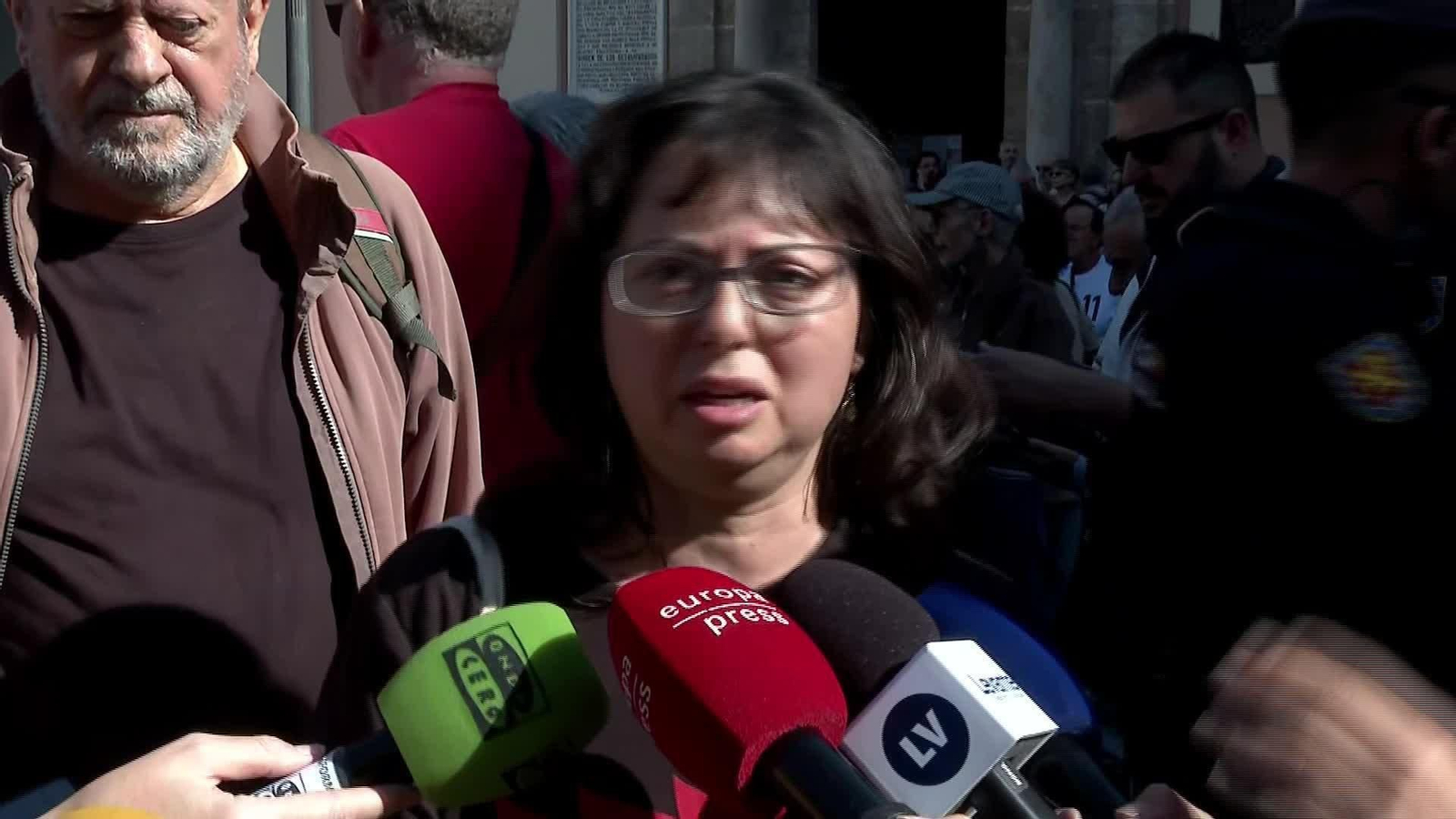 X036-VALENCIA MANTAS PLAZA POR MUERTOS DANA X036-VALENCIA MANTAS PLAZA POR MUERTOS DANA