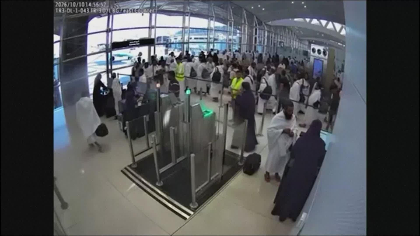 L003-ARABIA SAUDI ATAQUE HUTI AEROPUERTO RIAD