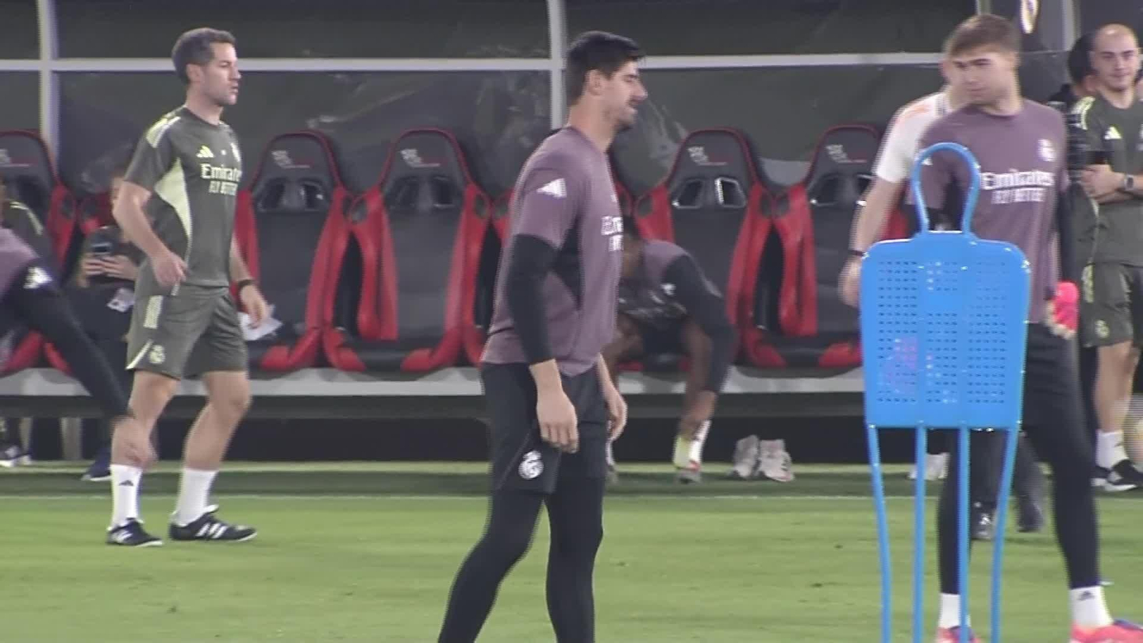 X065-ARABIA ENTRENAMIENTO DEL REAL MADRID