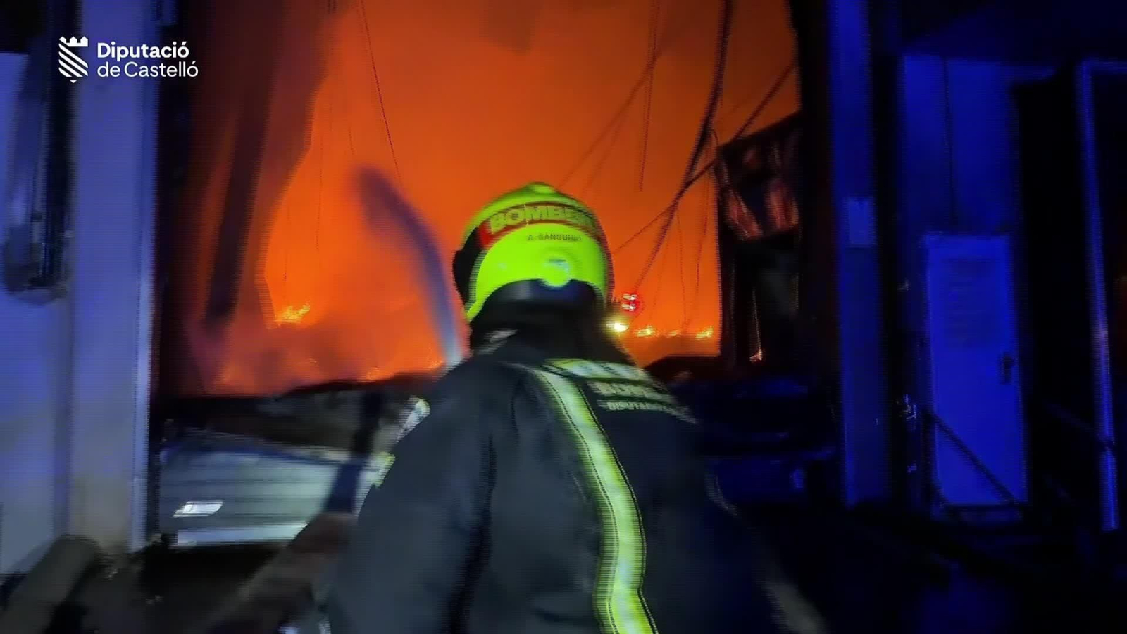 X043-IMAGENES DIPUTACION CASTELLON INCENDIO PLANTA ALMENDRAS
