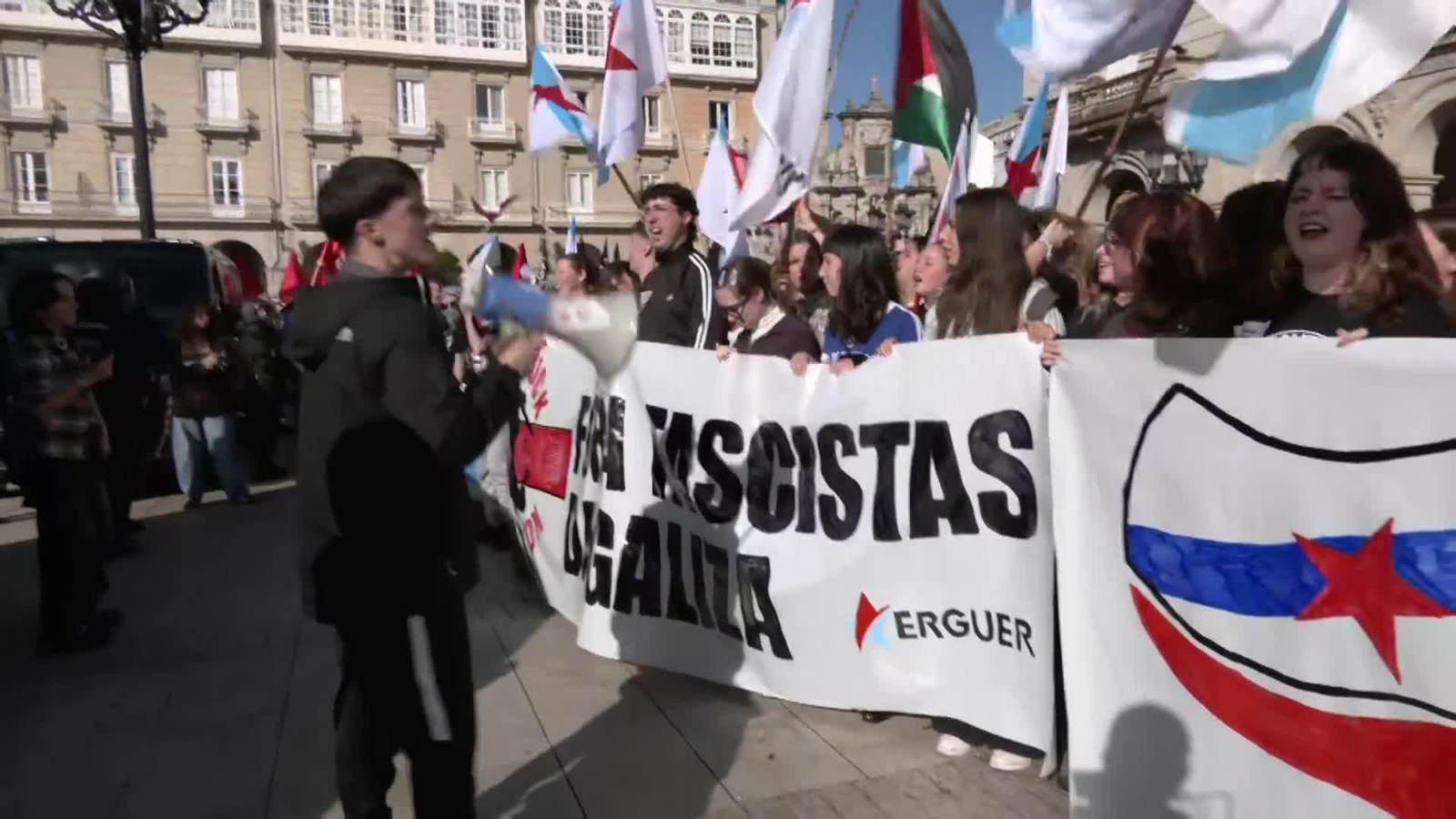 va protestas contra abascal en coruña