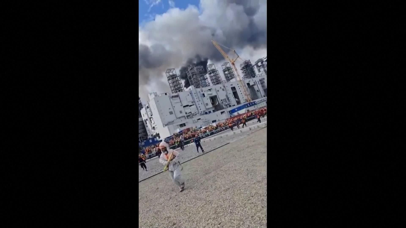 X004-RUSIA MUERTOS EXPLOSION PLANTA GAS