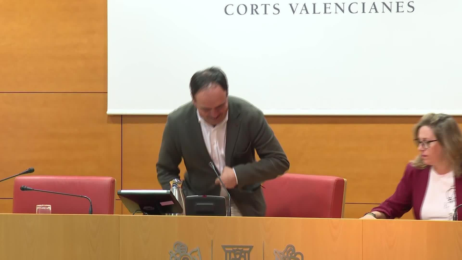 X002-EDI-VARIOS NEGOCIACIONES PP Y VOX