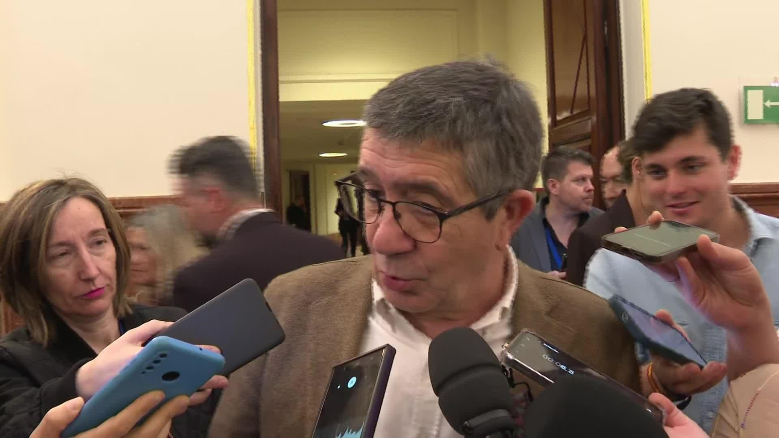 J061-EDI VARIOS REACCIONES VIDEO QUILES