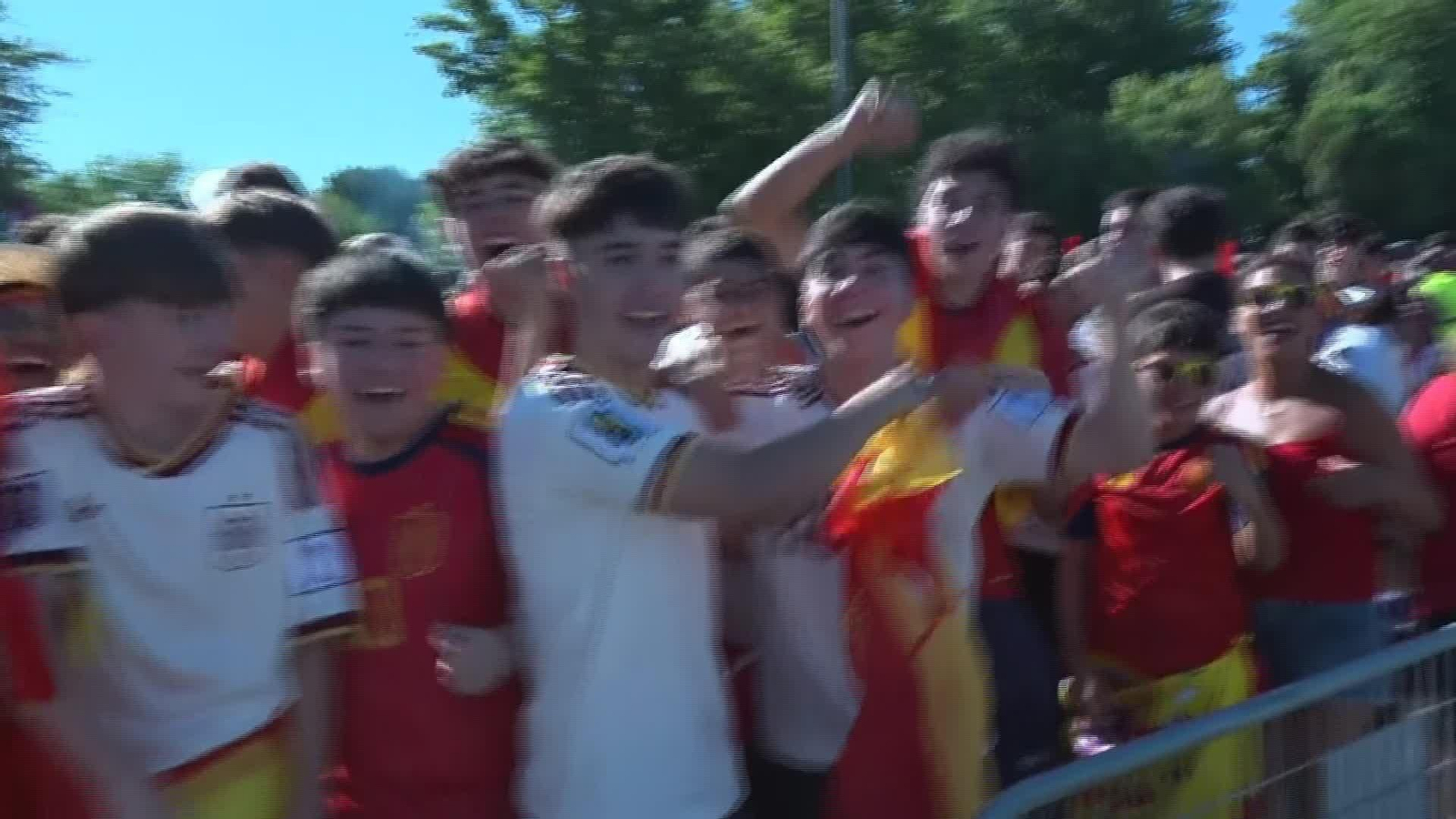 D053-MADRID AMBIENTE PREVIA FINAL MADRID RIO