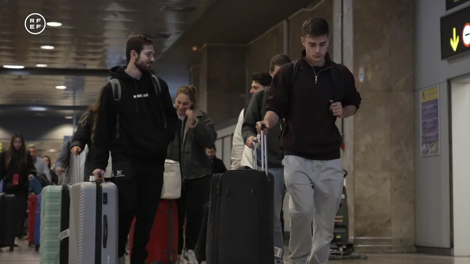 J082-MADRID RFEF REPATRIA PROFESIONALES ORIENTE MEDIO