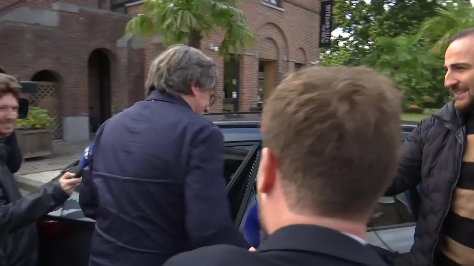 va que pasara con  puigdemont