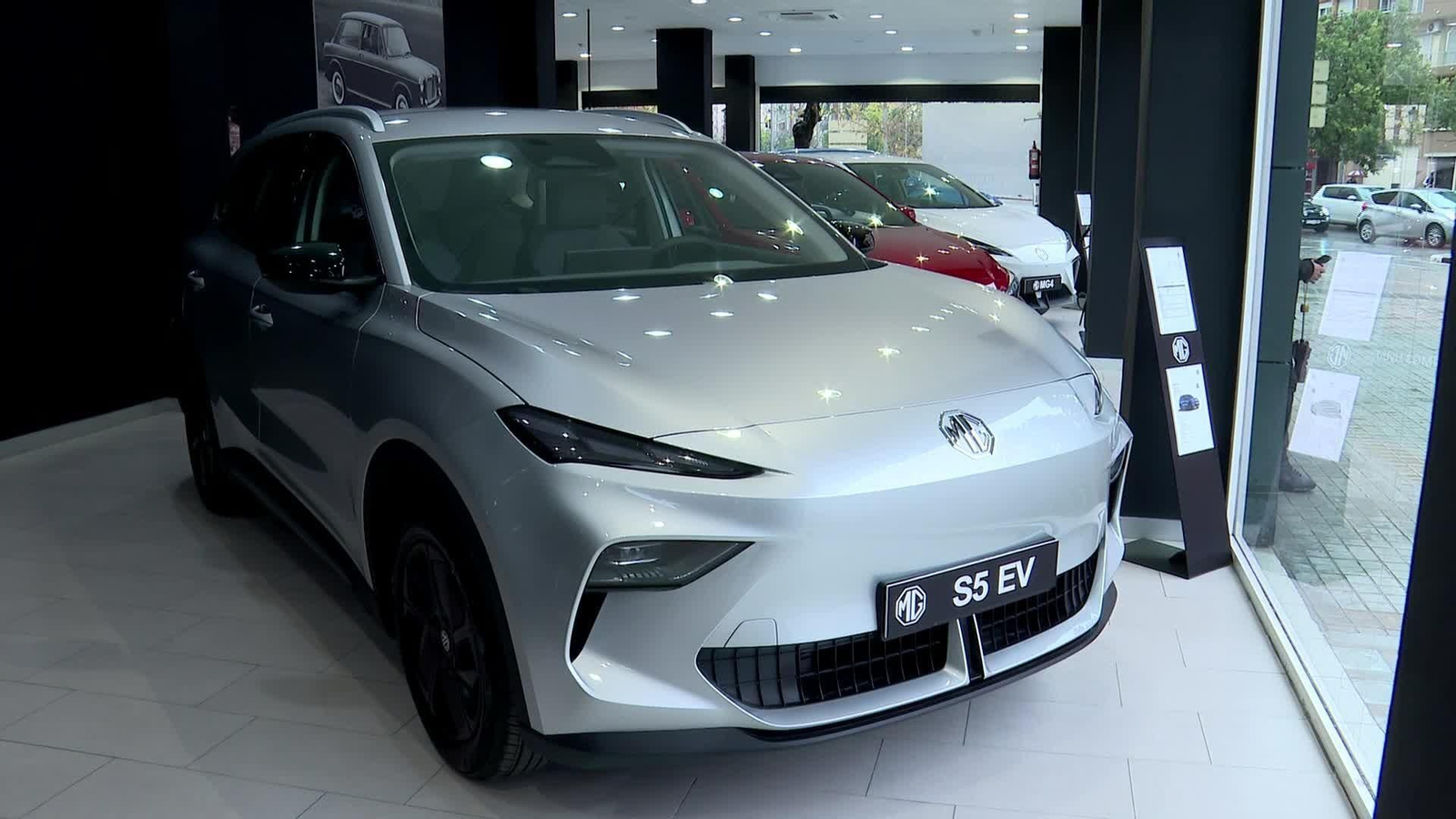 M048-VARIOS REAX PLAN AUTOMOCIÓN UE