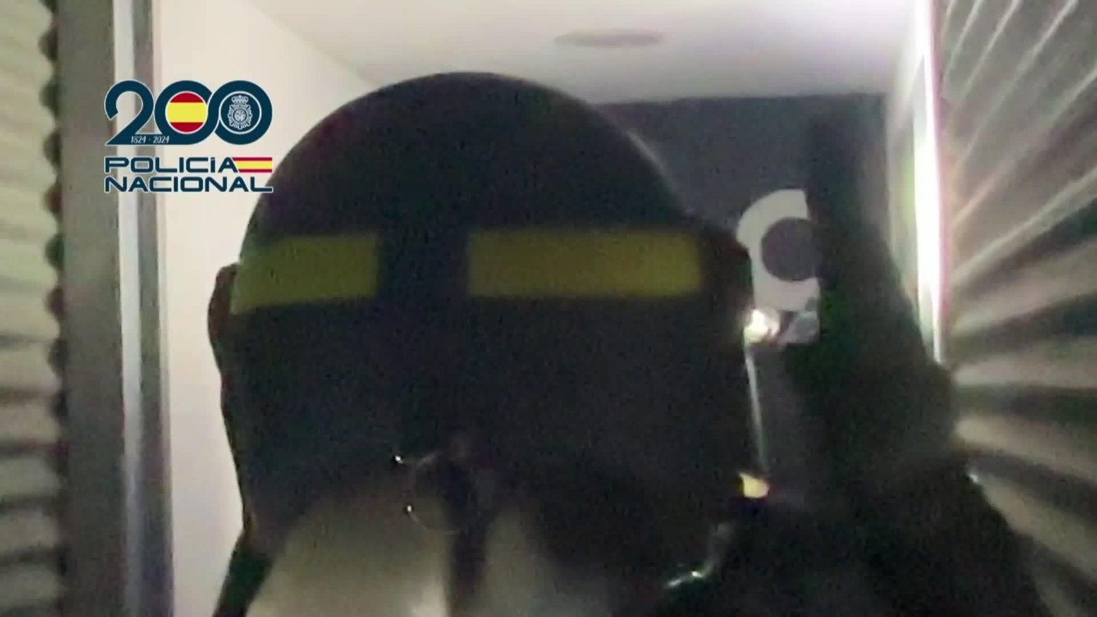 L030-IMAGENES POLICIA OP NARCOPISOS MADRID