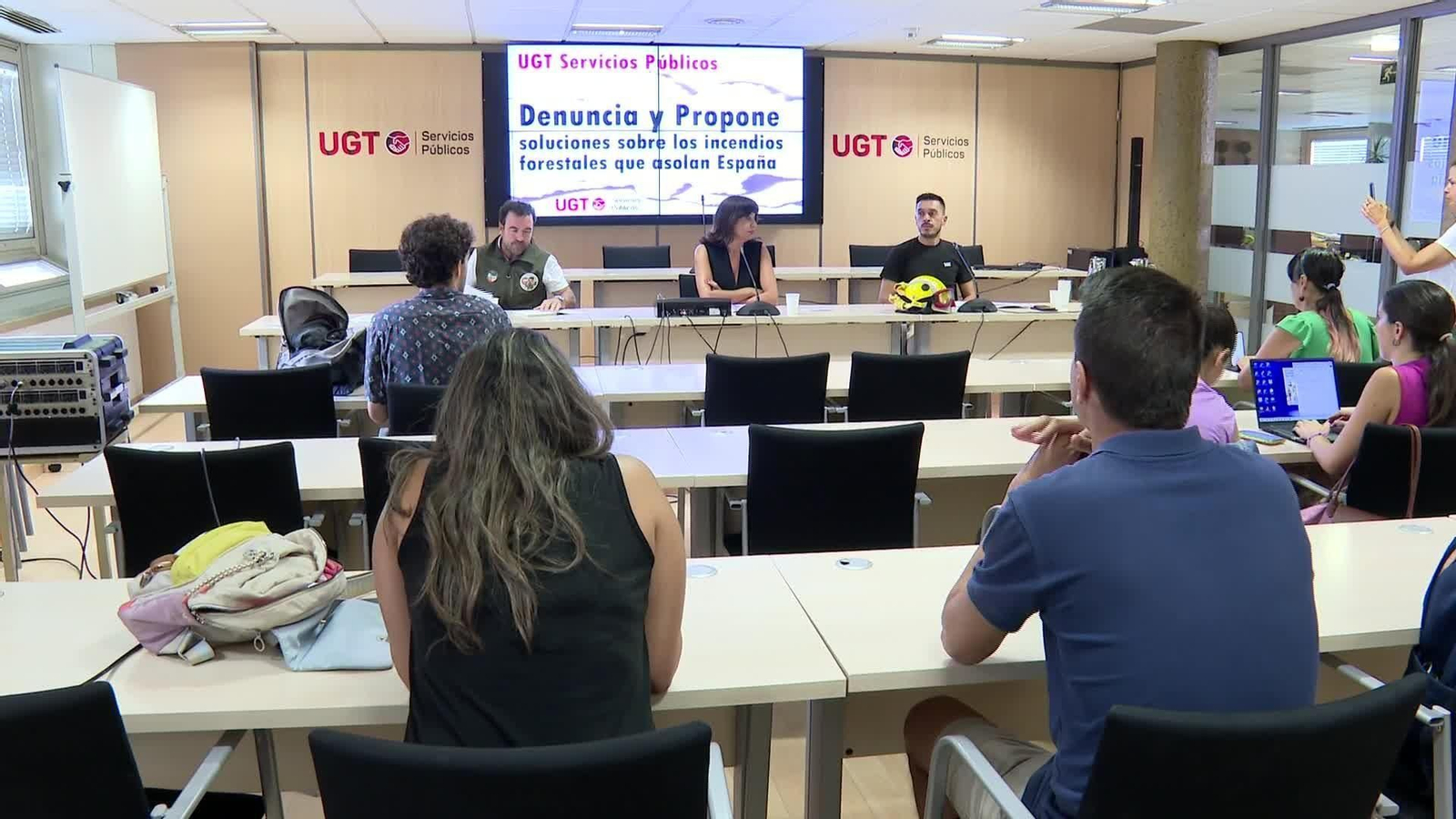 M019-MADRID RP UGT TRABAJADORES INCENDIOS