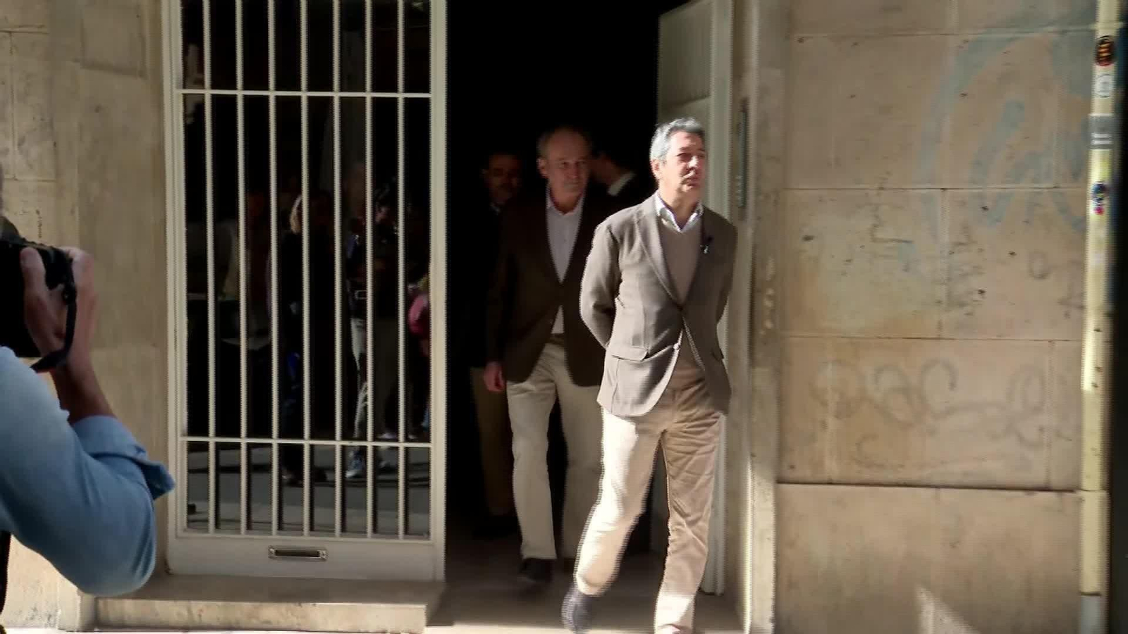 V056-EDI NEGOCIACIONES PP VOX