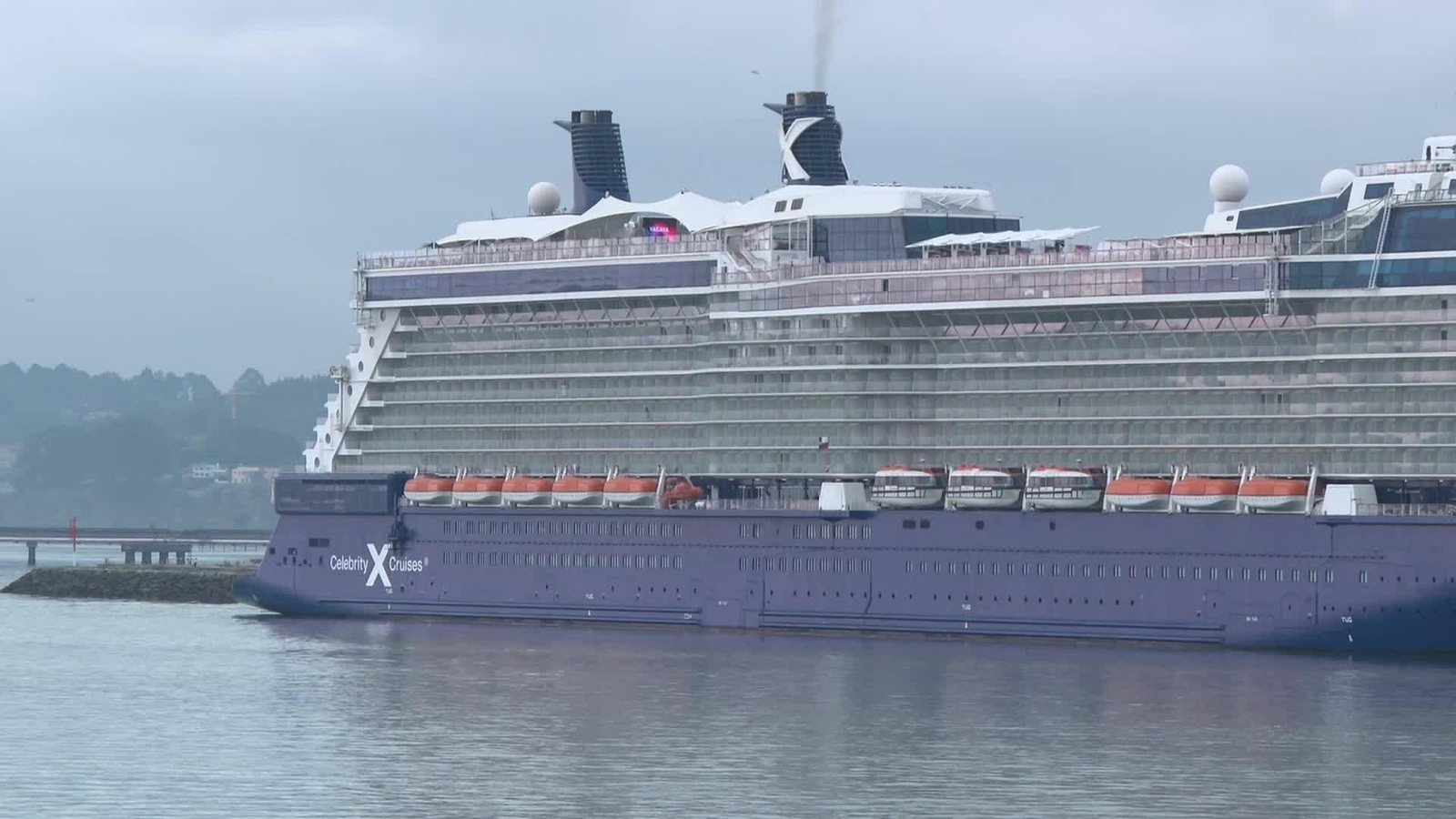 X025-A CORUÑA PREPARATIVOS ECLIPSE CRUCEROS