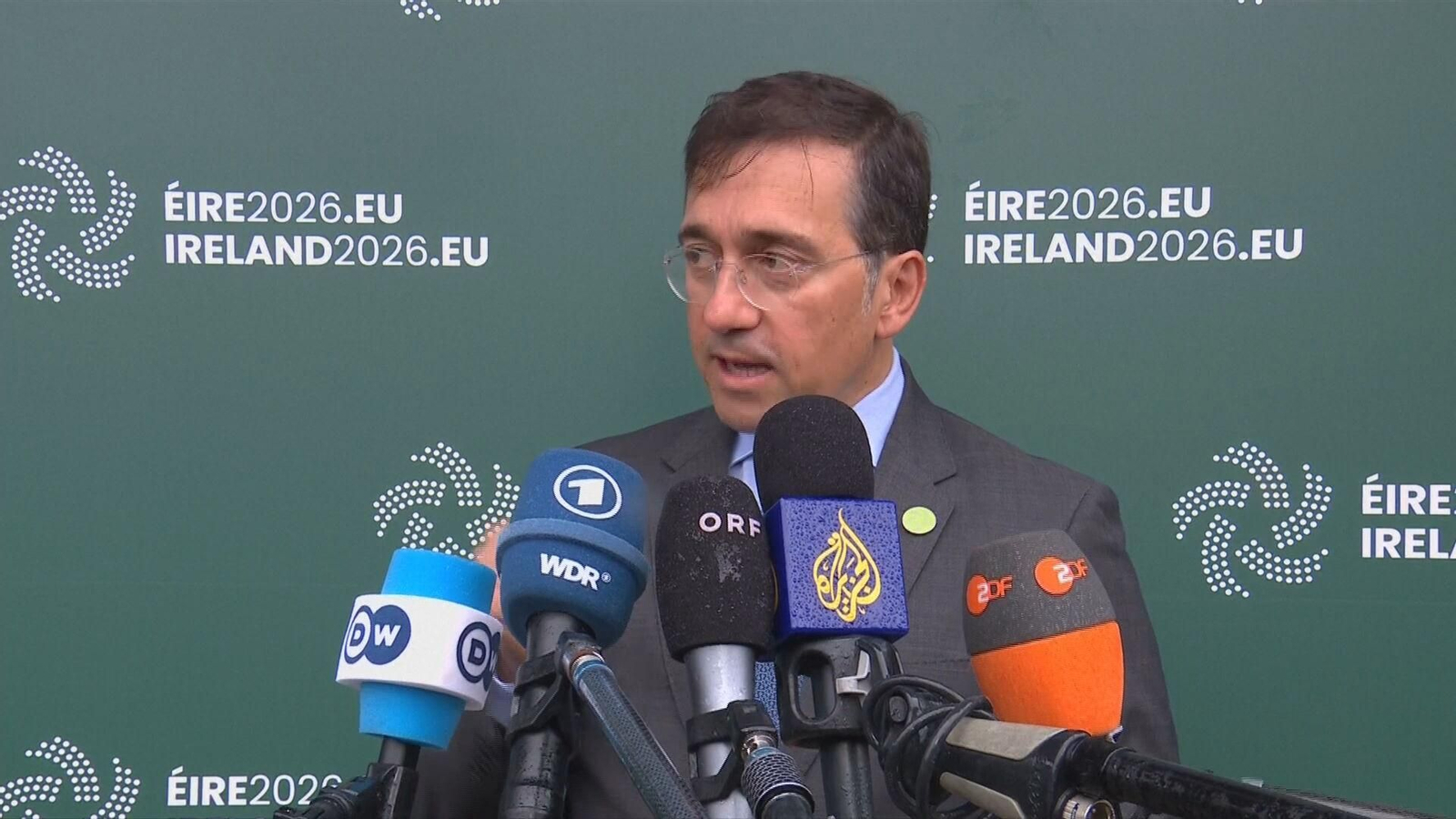 X018 IRLANDA TOTALES ALBARES GUERRA HIBRIDA CONTRA UE frame 9517