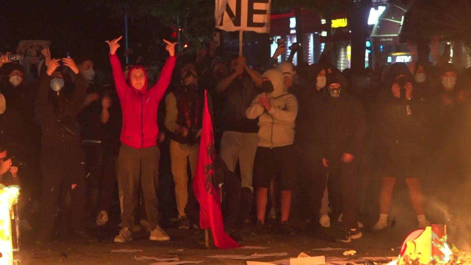 X008-ALBANIA DISTURBIOS ESTUDIANTES