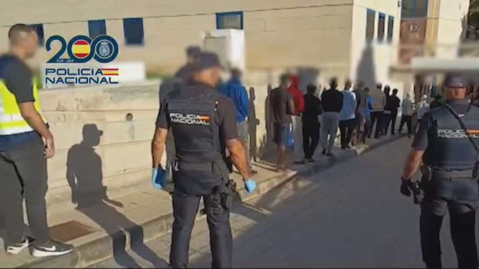 va detenidos cayuco