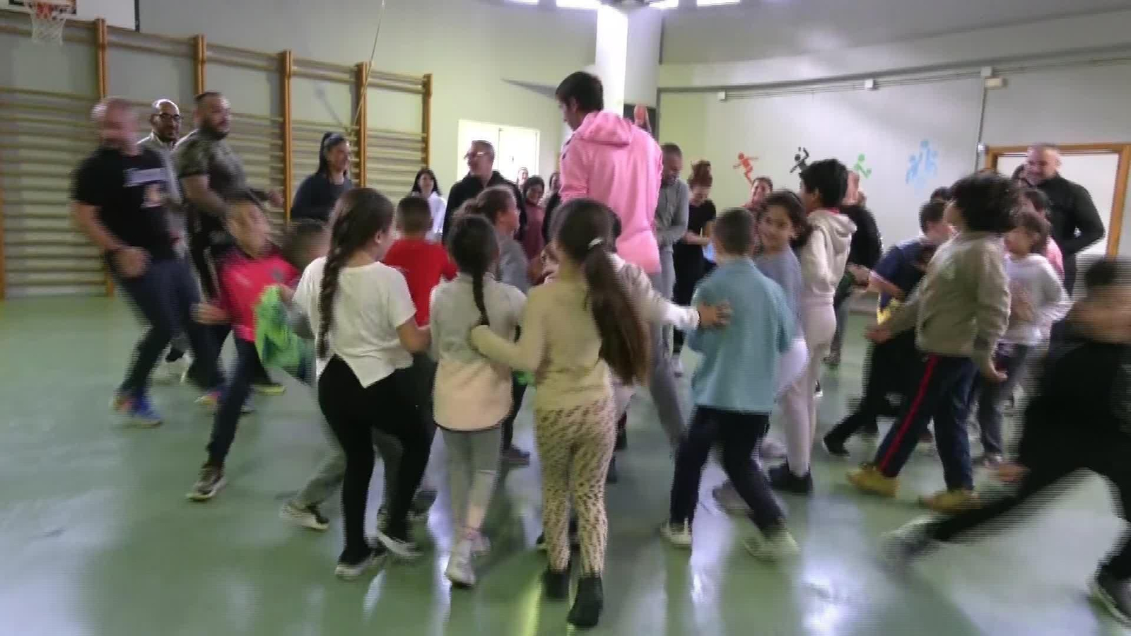 M052-EDI GRANADA PADRES EDUCACION FISICA