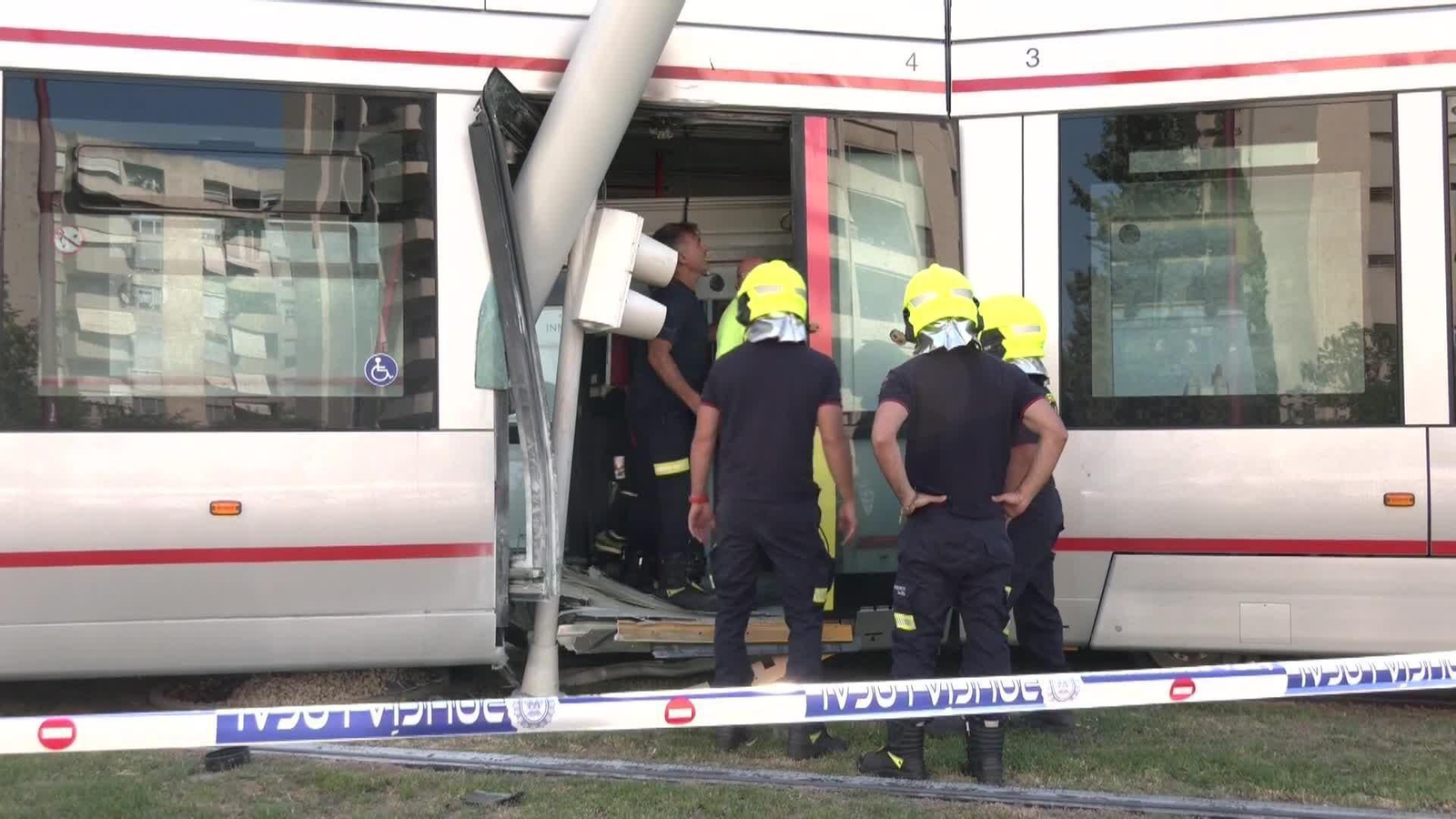 va tranvia descarrilado sevilla