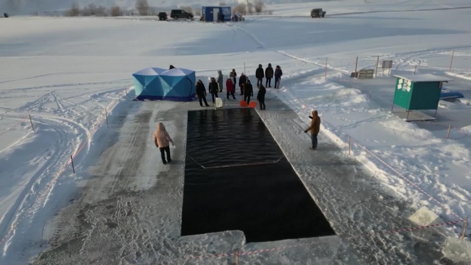 D009-RUSIA BAÑO AGUAS HELADAS