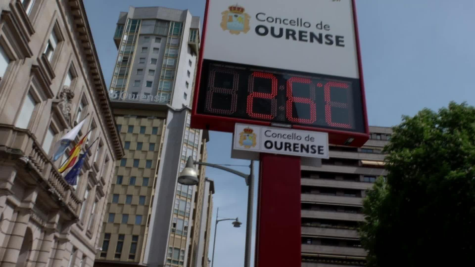 L030-VARIOS CALOR INUSUAL