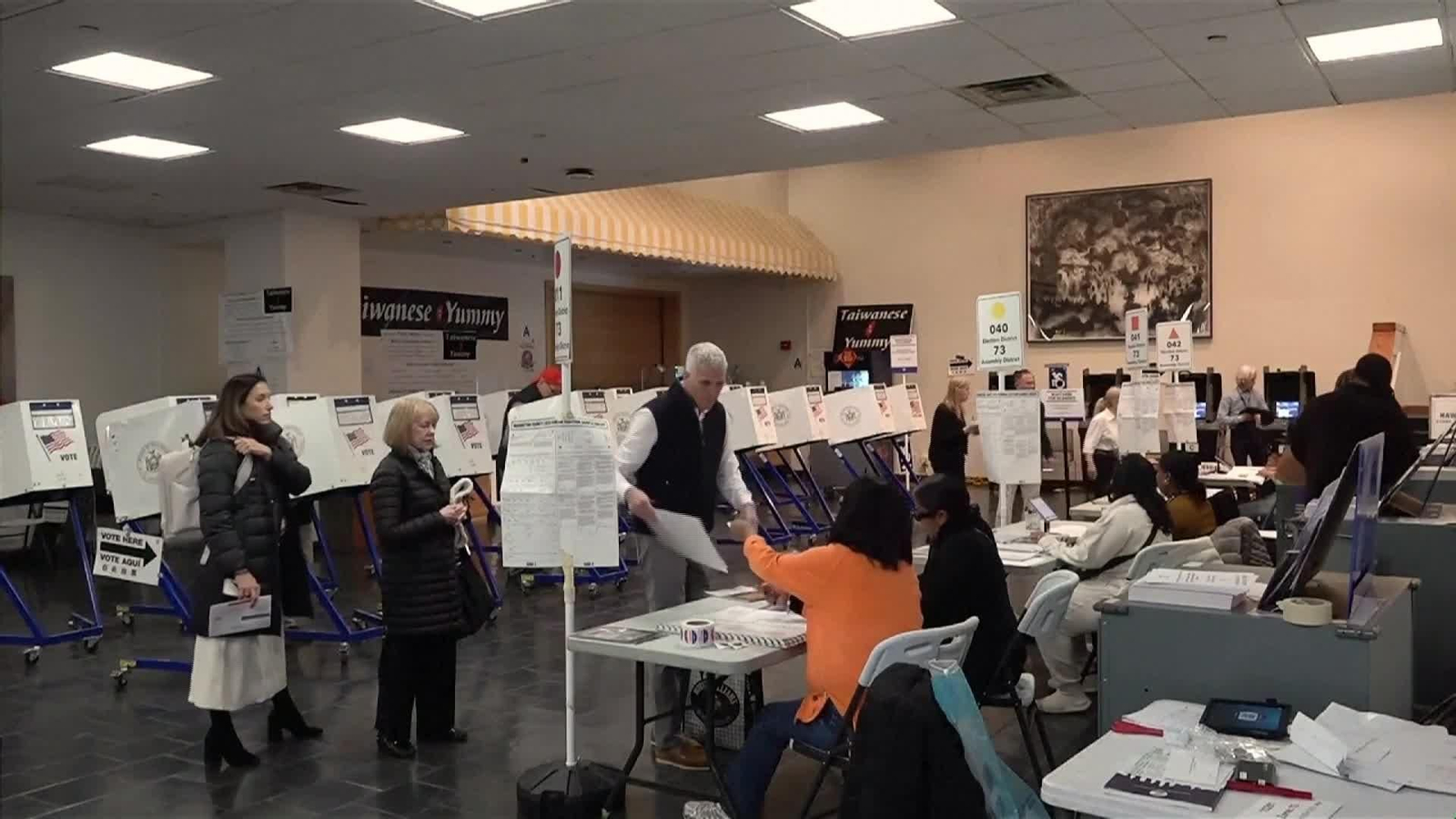 X004-EEUU MAMDANI GANA ALCALDIA NY