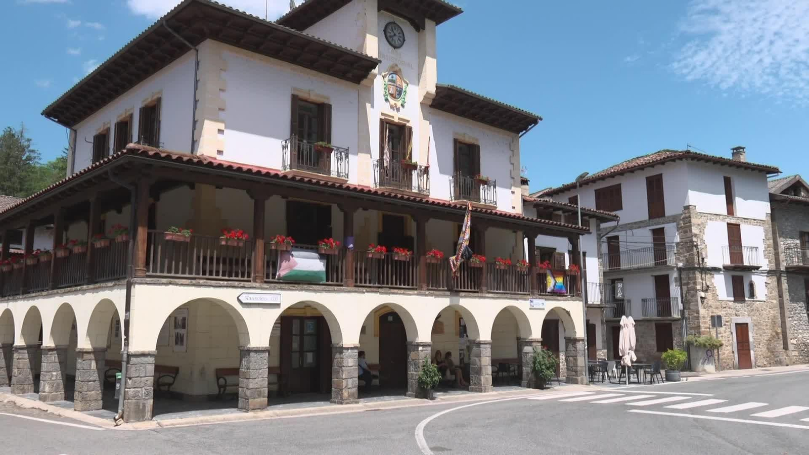 J031-NAVARRA INVESTIGACION MADRE E HIJOS AHOGADOS RONCAL