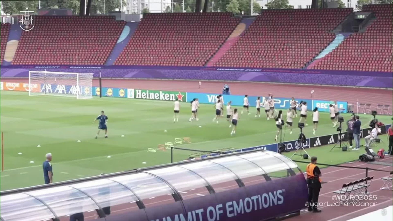 M028-SUIZA ENTRENO SELECCION FEMENINA M028-SUIZA ENTRENO SELECCION FEMENINA