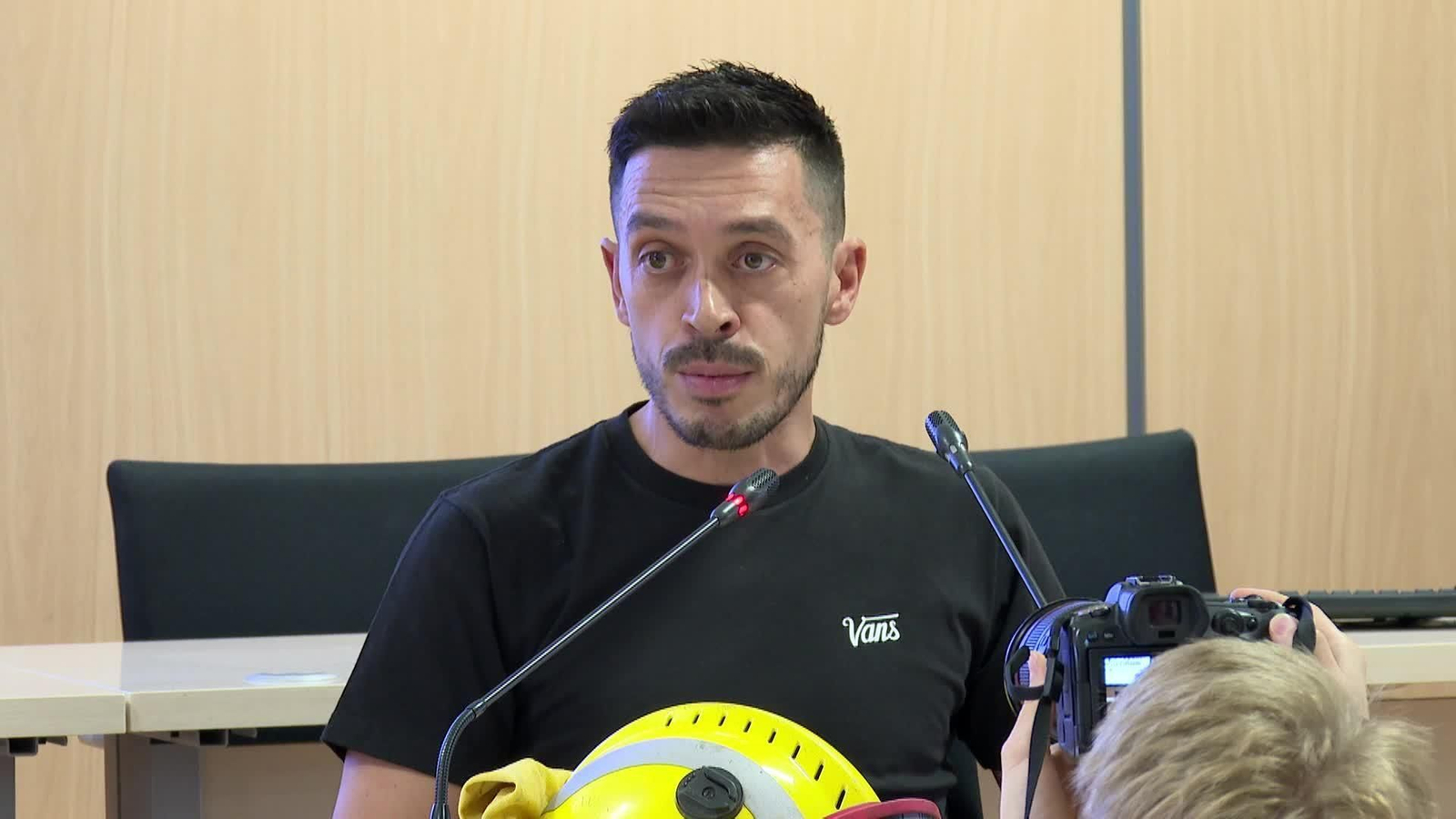 La precariedad de los bomberos y agentes forestales