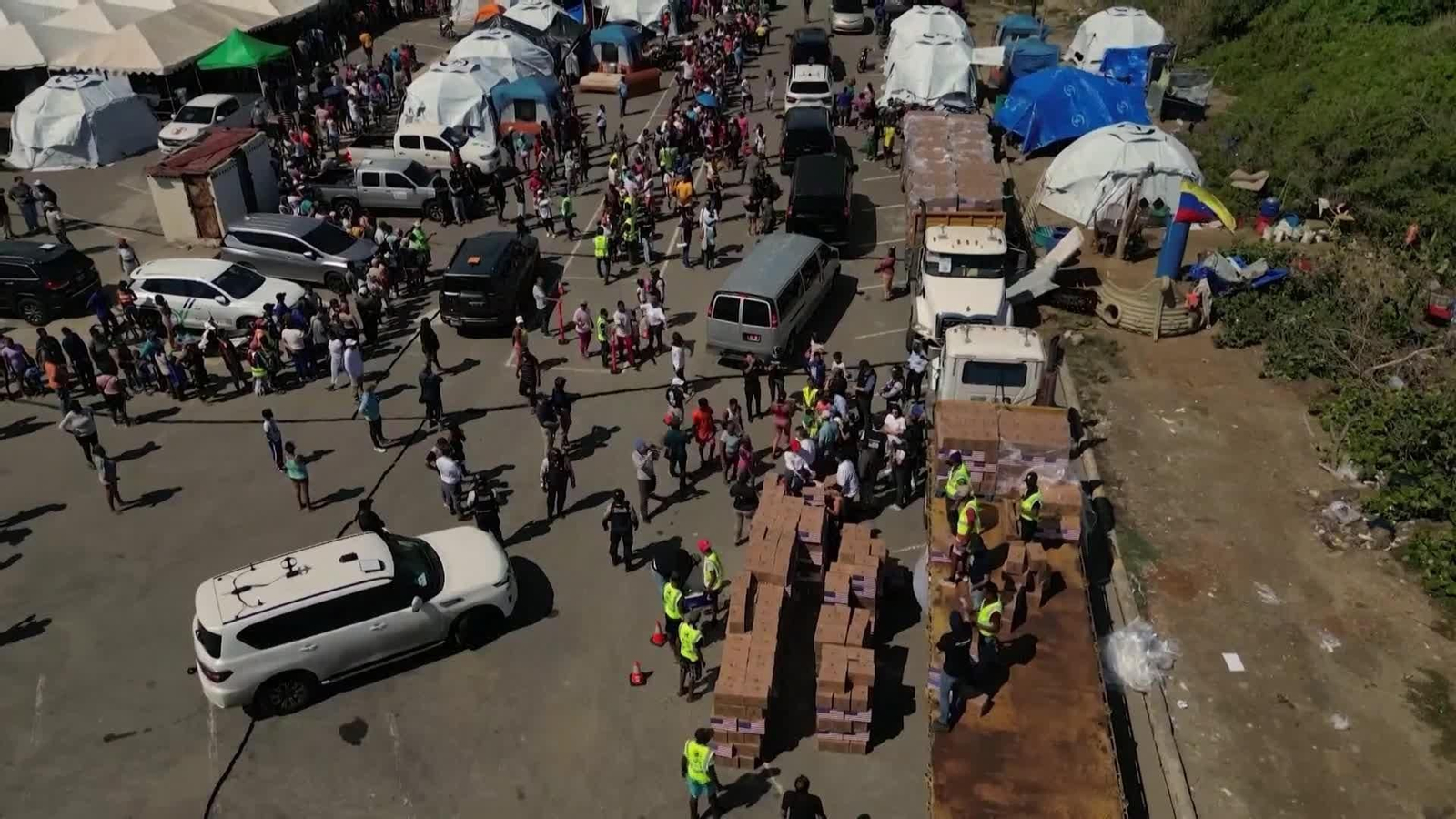 J008-VENEZUELA LLEGADA AYUDA DAMNIFICADOS TERREMOTO