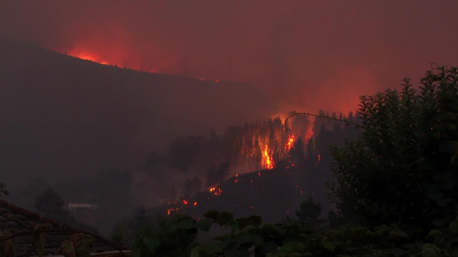 M011-LUGO INCENDIO QUIROGA NOCHE