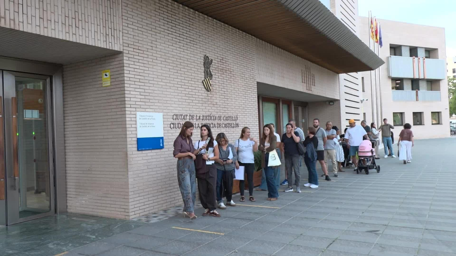 V029-CASTELLON ARRANCA JUICIO BAR ESPAÑA
