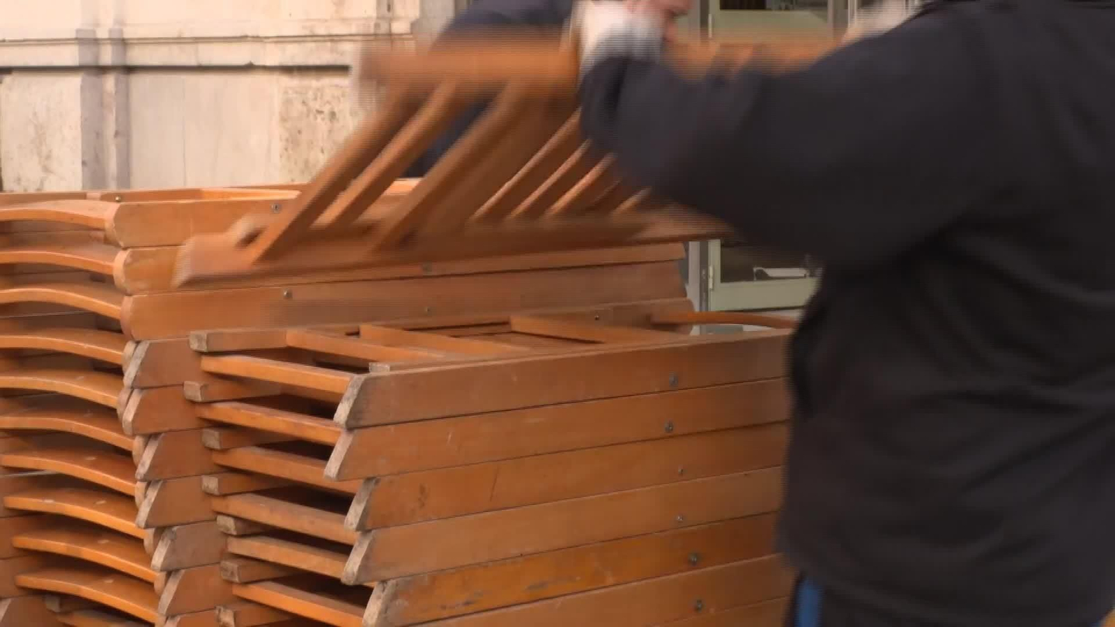 L043-EDI SEVILLA DE SEMANA SANTA A LA FERIA