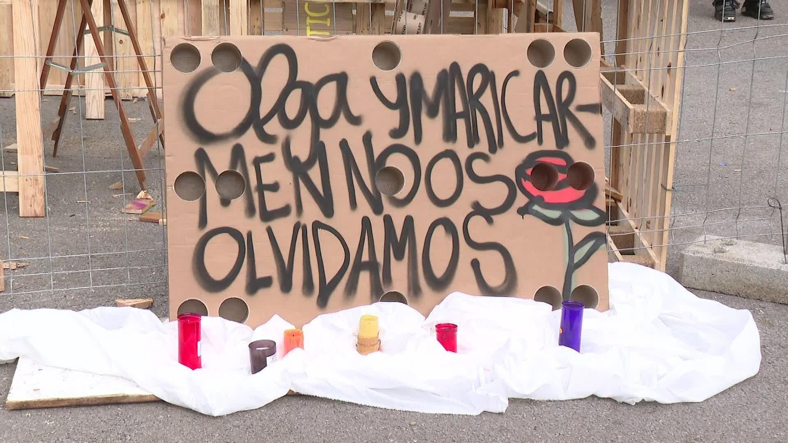J032-BARCELONA ACAMPADA VIVIENDA