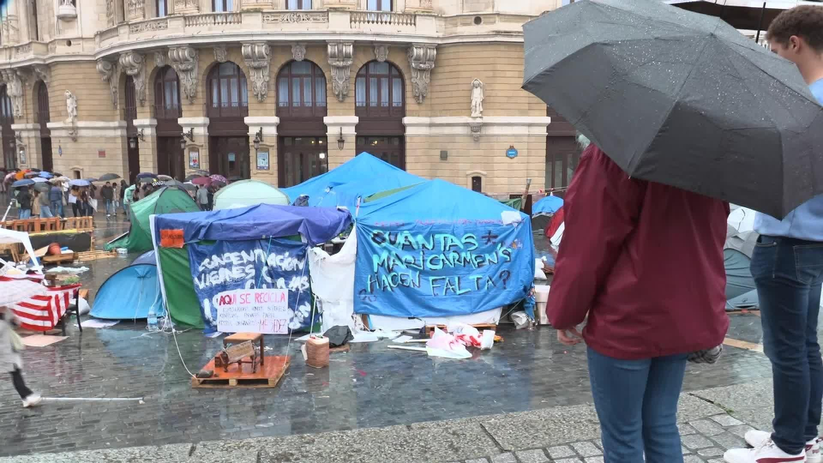 S031-BILBAO ACAMPADA VIVIENDA
