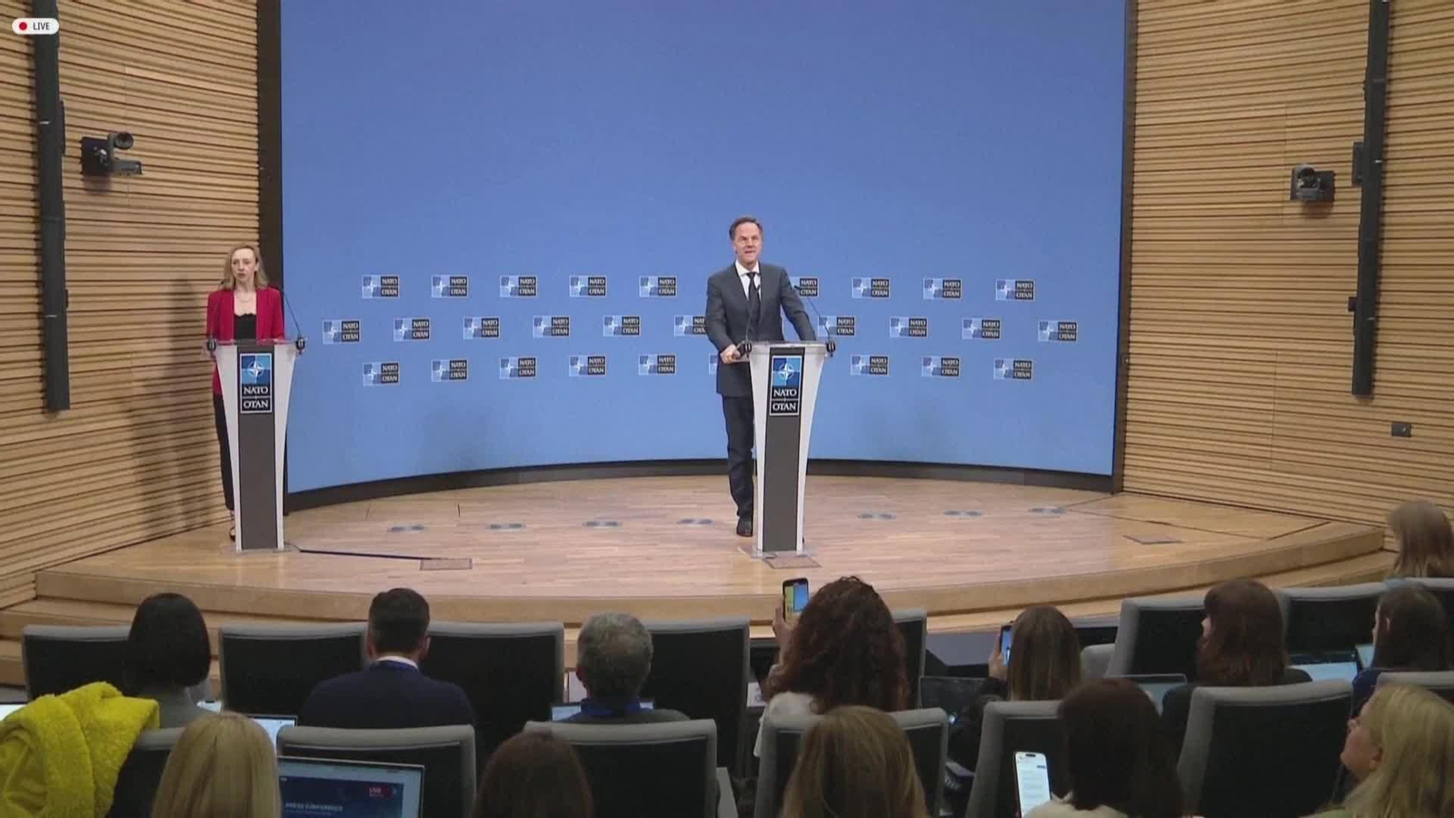 J075-BELGICA RUTTE HABLA SOBRE GASTO DEFENSA OTAN