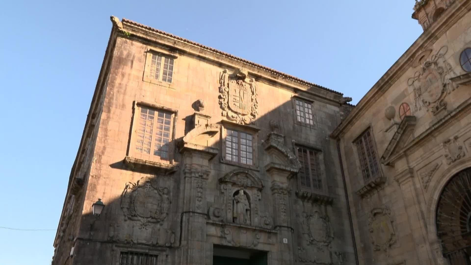 V027-SANTIAGO CAPILLA ARDIENTE XOSE MANUEL BEIRAS