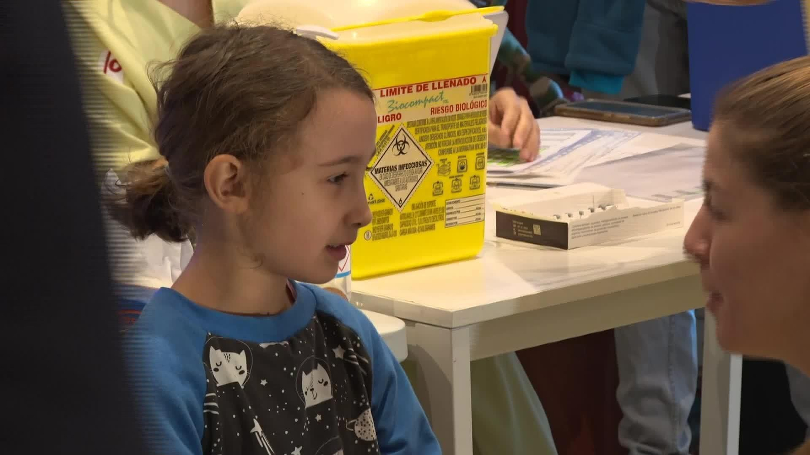 M053-A CORUÑA VACUNACION NIÑOS CENTRO ESCOLAR