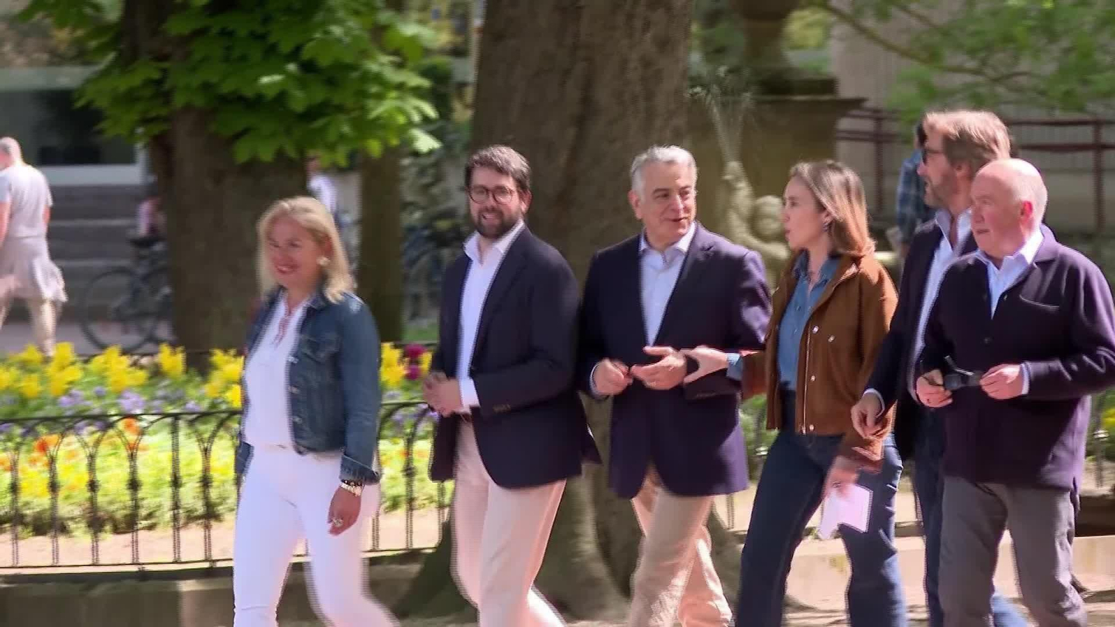 V027-VITORIA CUCA GAMARRA