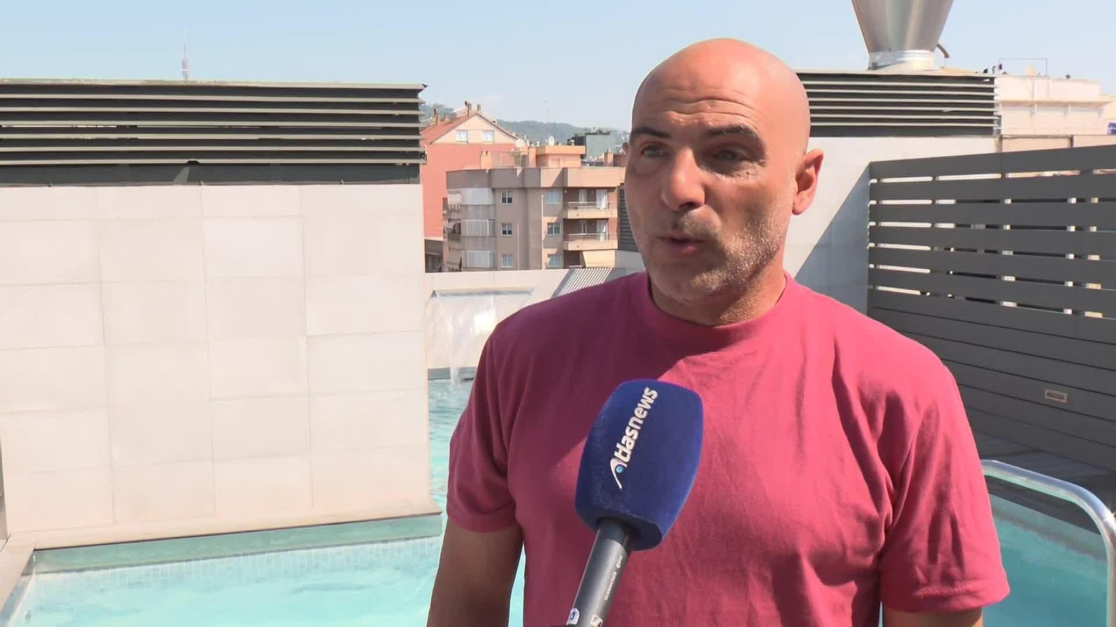 S028-TARRAGONA 17 HERIDOS REACCIÓN QUÍMICA PISCINA LA BISBAL