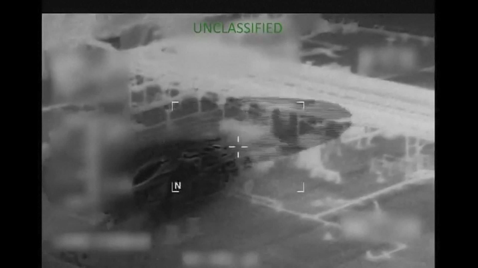 X055-EN EL MAR ASALTO EEUU PETROLEROS SOFÍA