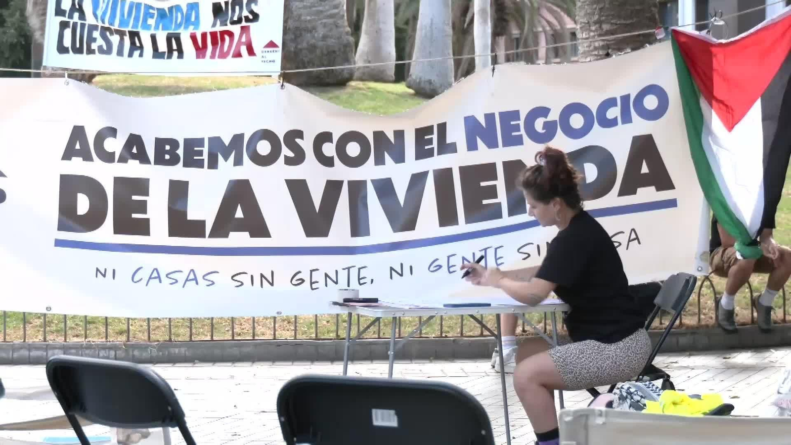 X052-LAS PALMAS ACAMPADA VIVIENDA