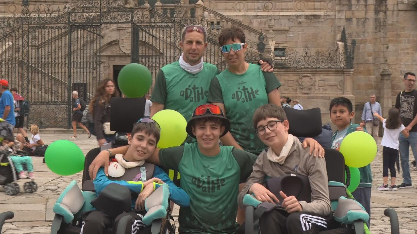 V040 GALICIA CAMINO SANTIAGO NIÑOS ATAXIA frame 3254