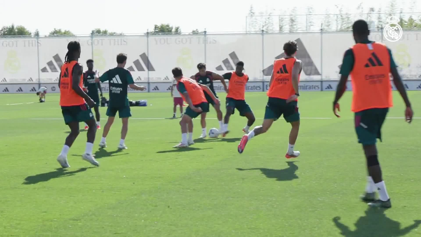 L060-MADRID ENTRENAMIENTO REAL MADRID VESPERTINO