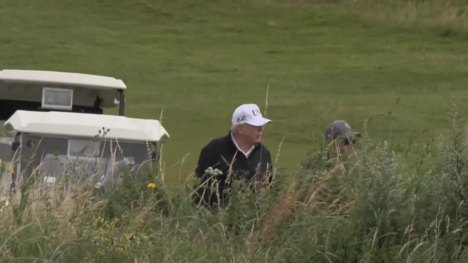 web trump en escocia **QUITAR PLANOS AP**