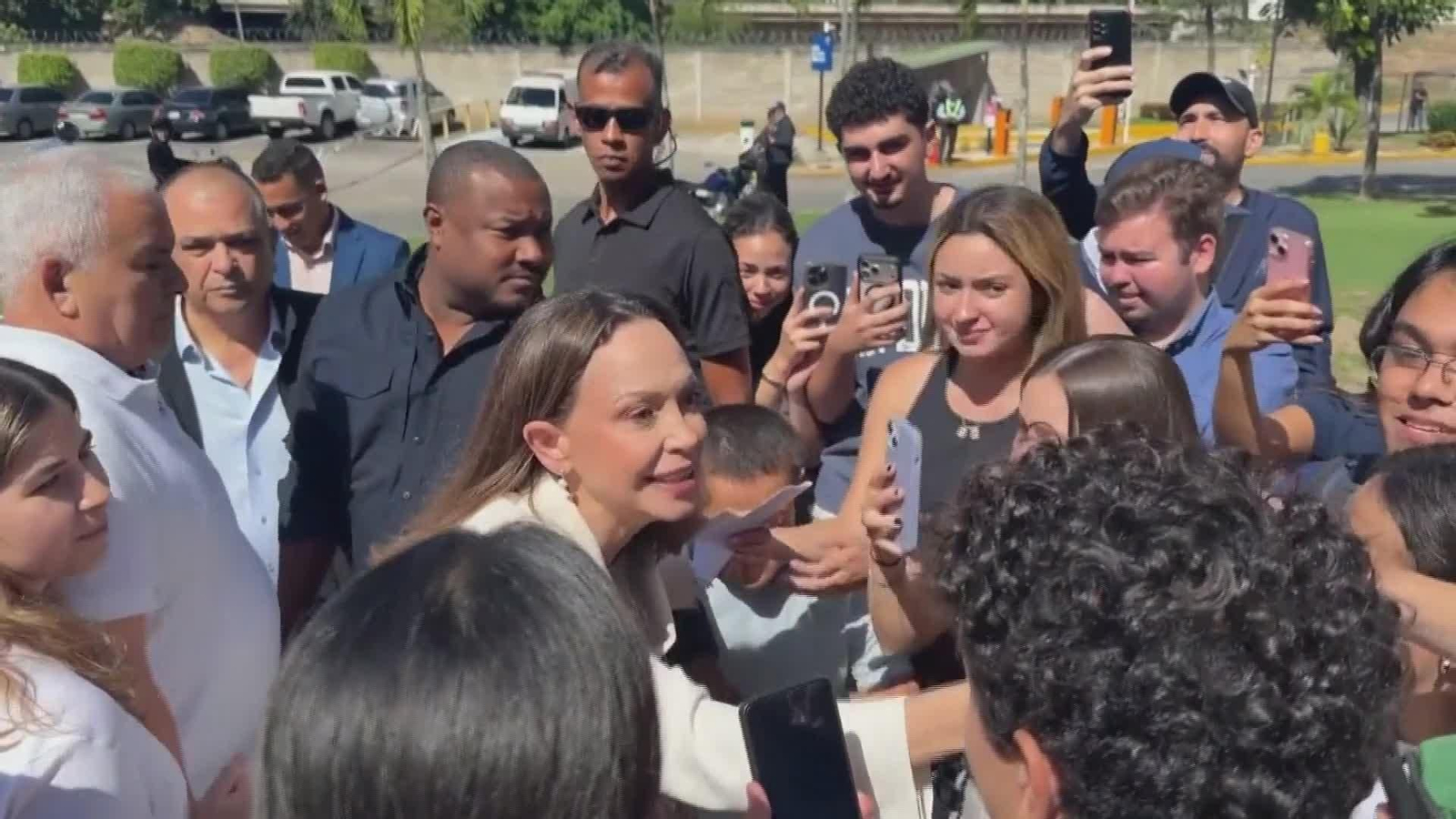 V006-VENEZUELA RUEDA DE PRENSA MACHADO