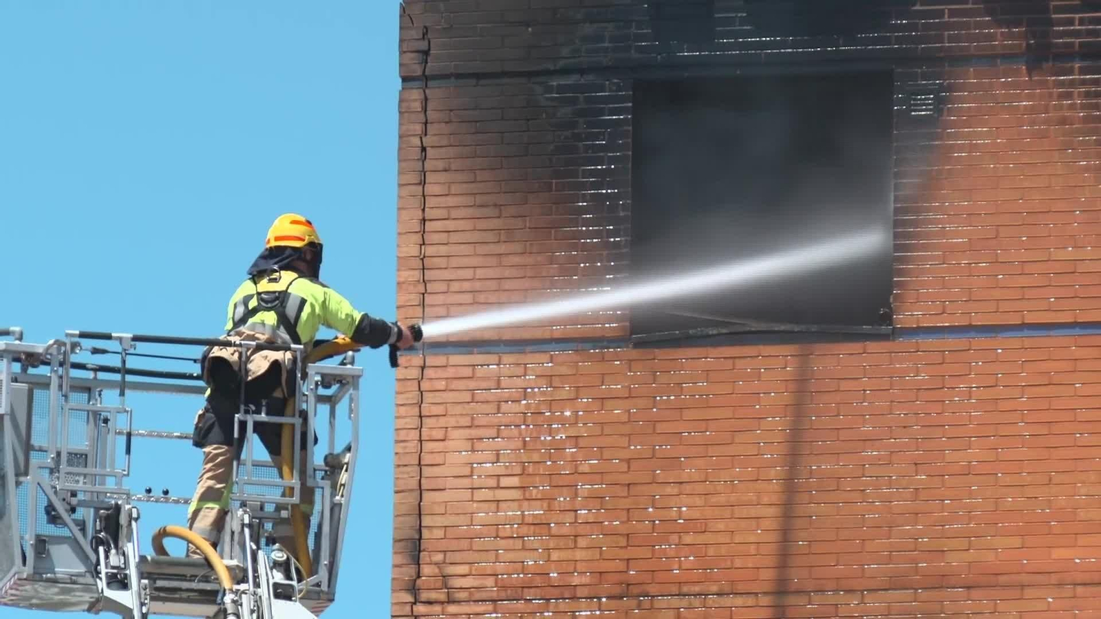 X035-MALAGA INCENDIO HOTEL