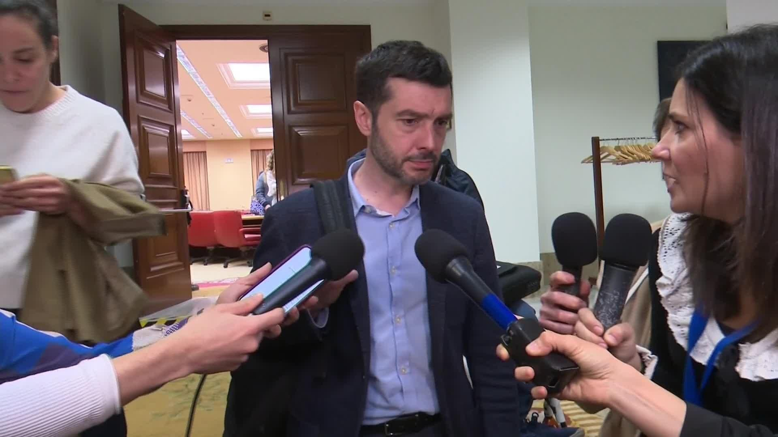 L052-MADRID CONGRESO TOTALES BUSTINDUY Y MONICA GARCIA