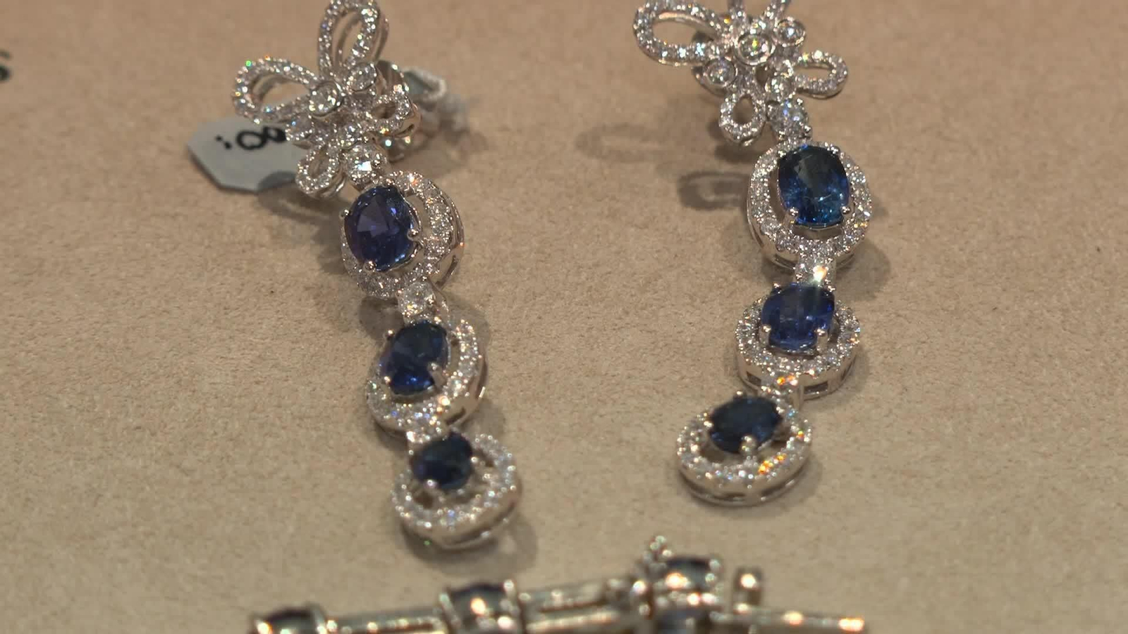 M058-MALAGA TASADORES SOBRE JOYAS ZP MARBELLA