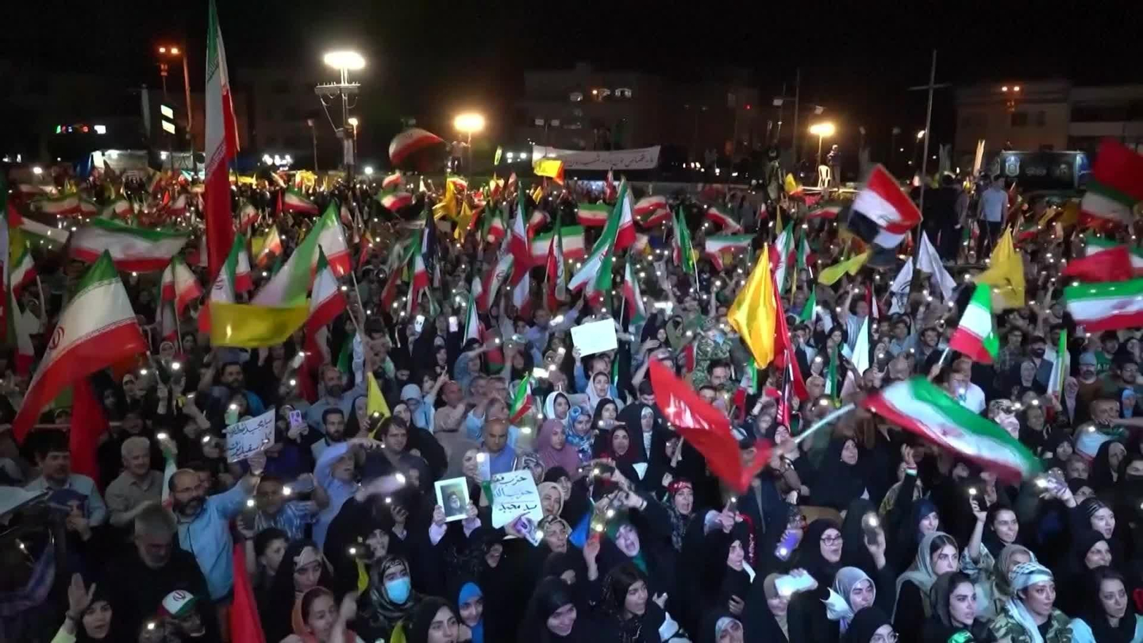 L008-IRAN CELEBRACIONES TRAS ATAQUES