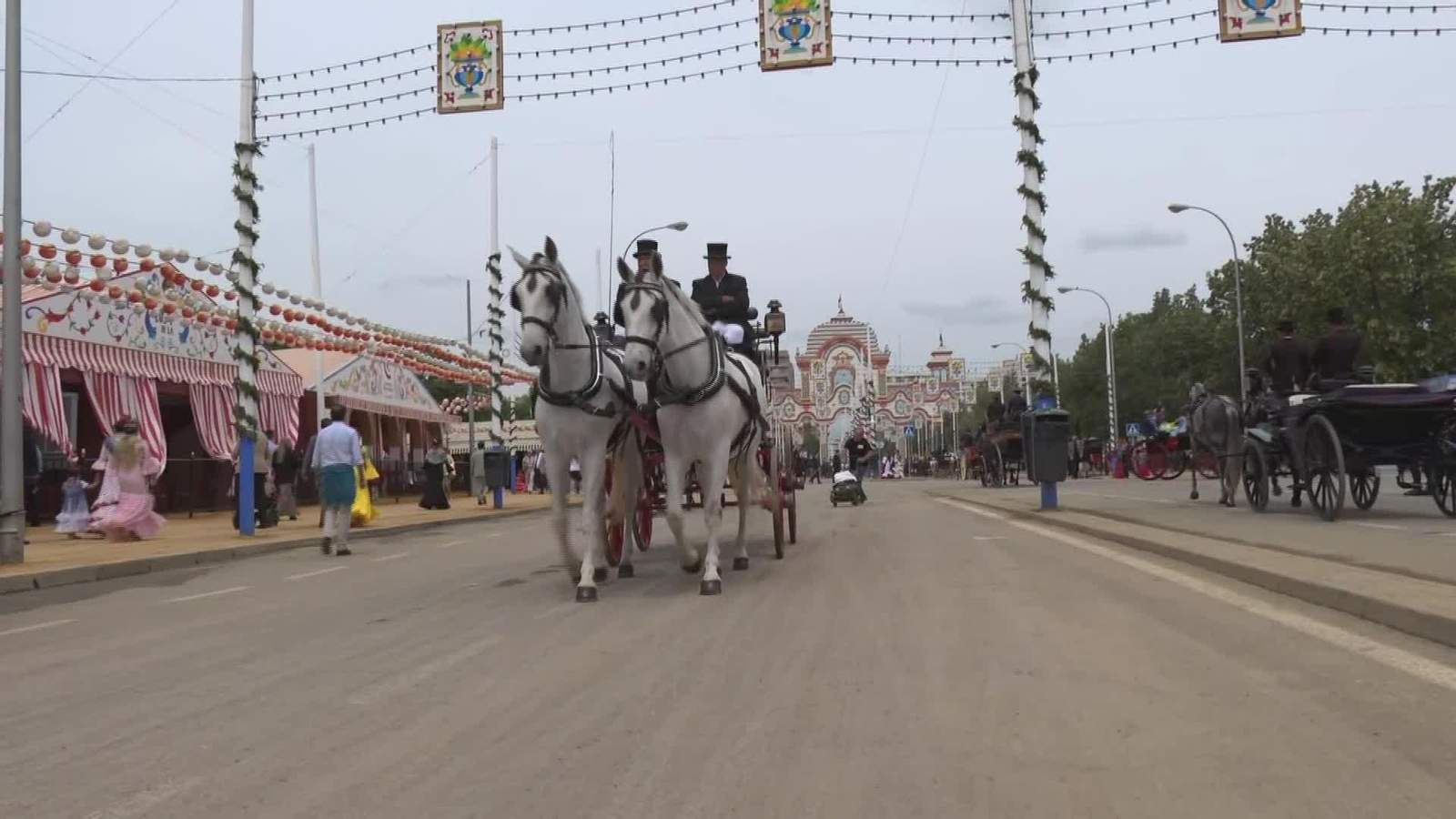 V043-SEVILLA FERIA DE ABRIL VIERNES